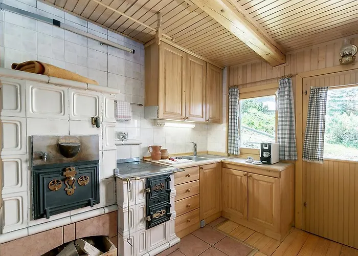 Zlatica Velika Planina オスレンドネスロヴェンスカ